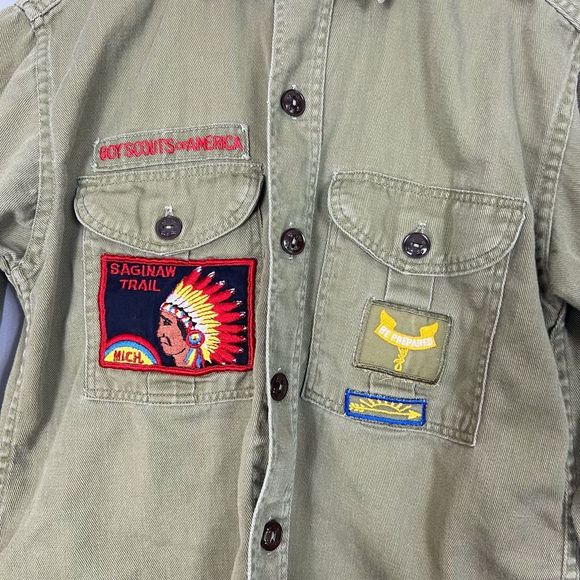 Men's Green Polo Shirt with Patches - Picture 2 of 7